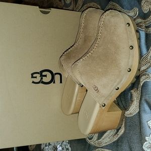 UGG Clogs